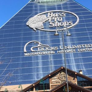 Meet your Posher, Stefanie